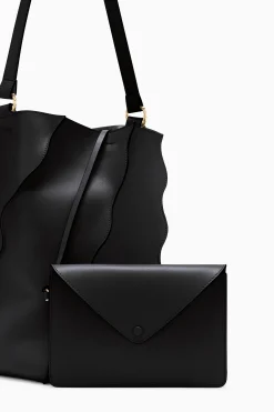 Ulla Johnson Adria Pleated Wave Bucket< Handbags