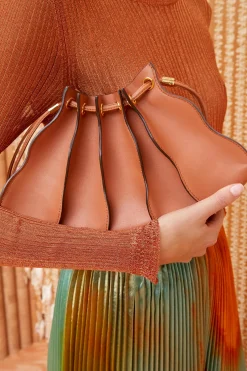Ulla Johnson Adria Pleated Wave Clutch< Handbags