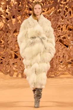 Ulla Johnson Emrys Shearling Coat< Coats And Jackets