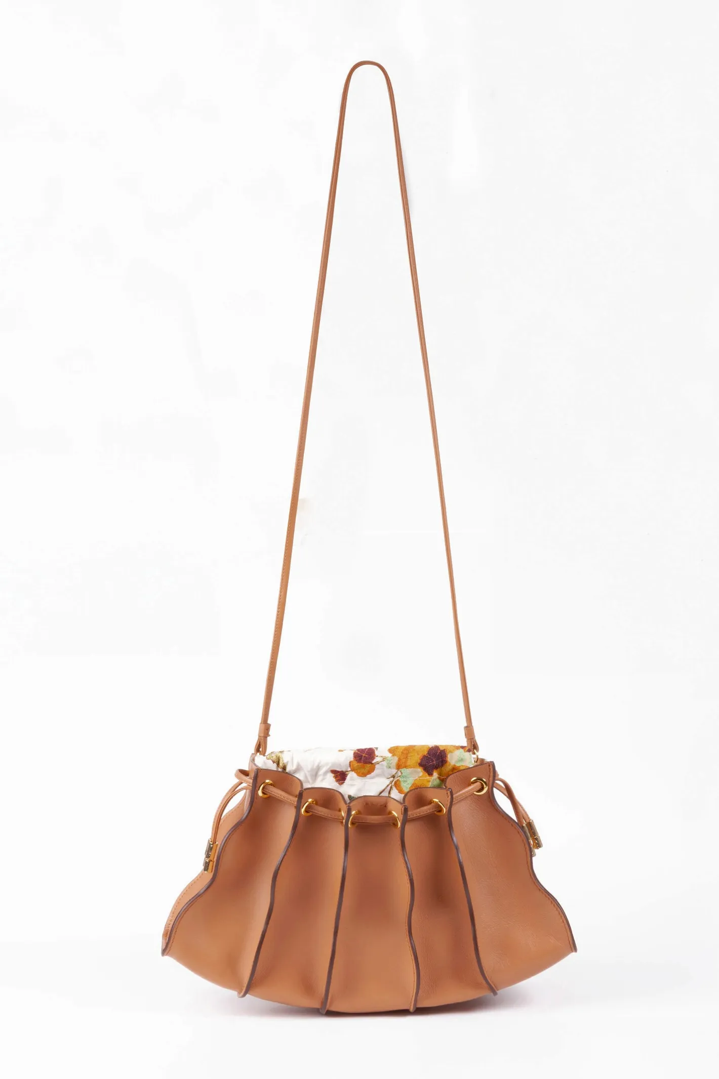 Ulla Johnson Sisley X Adria Pleated Wave< Handbags