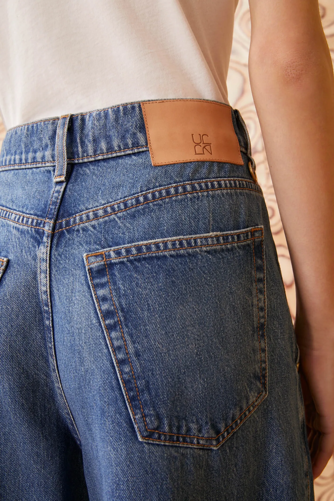 Ulla Johnson The April Jean< Denim