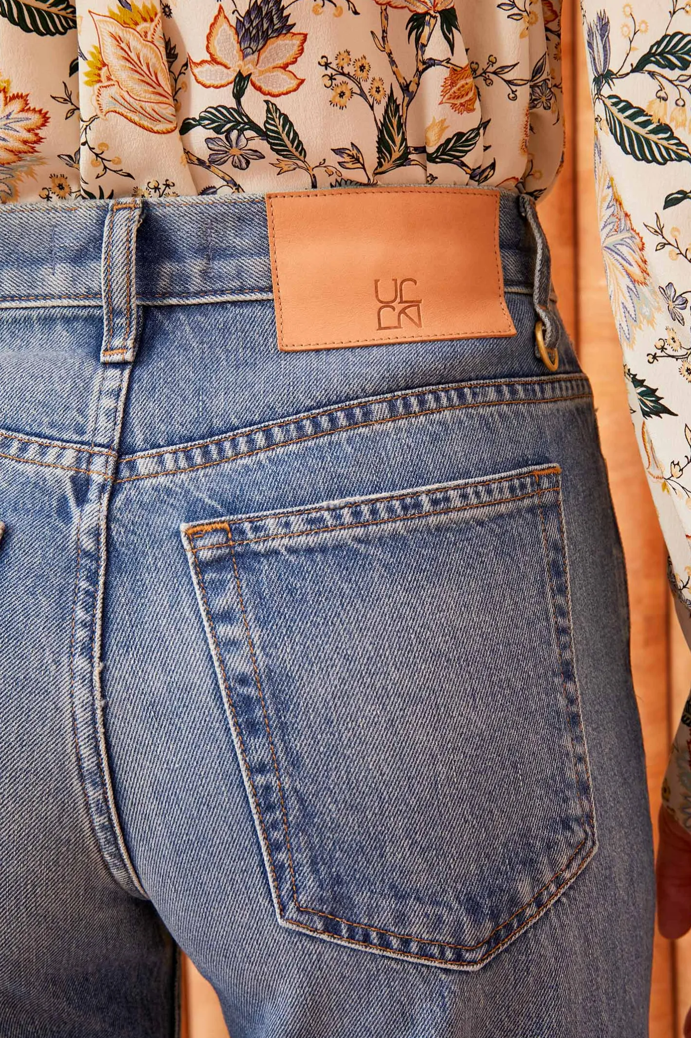 Ulla Johnson The Esme Jean< Denim