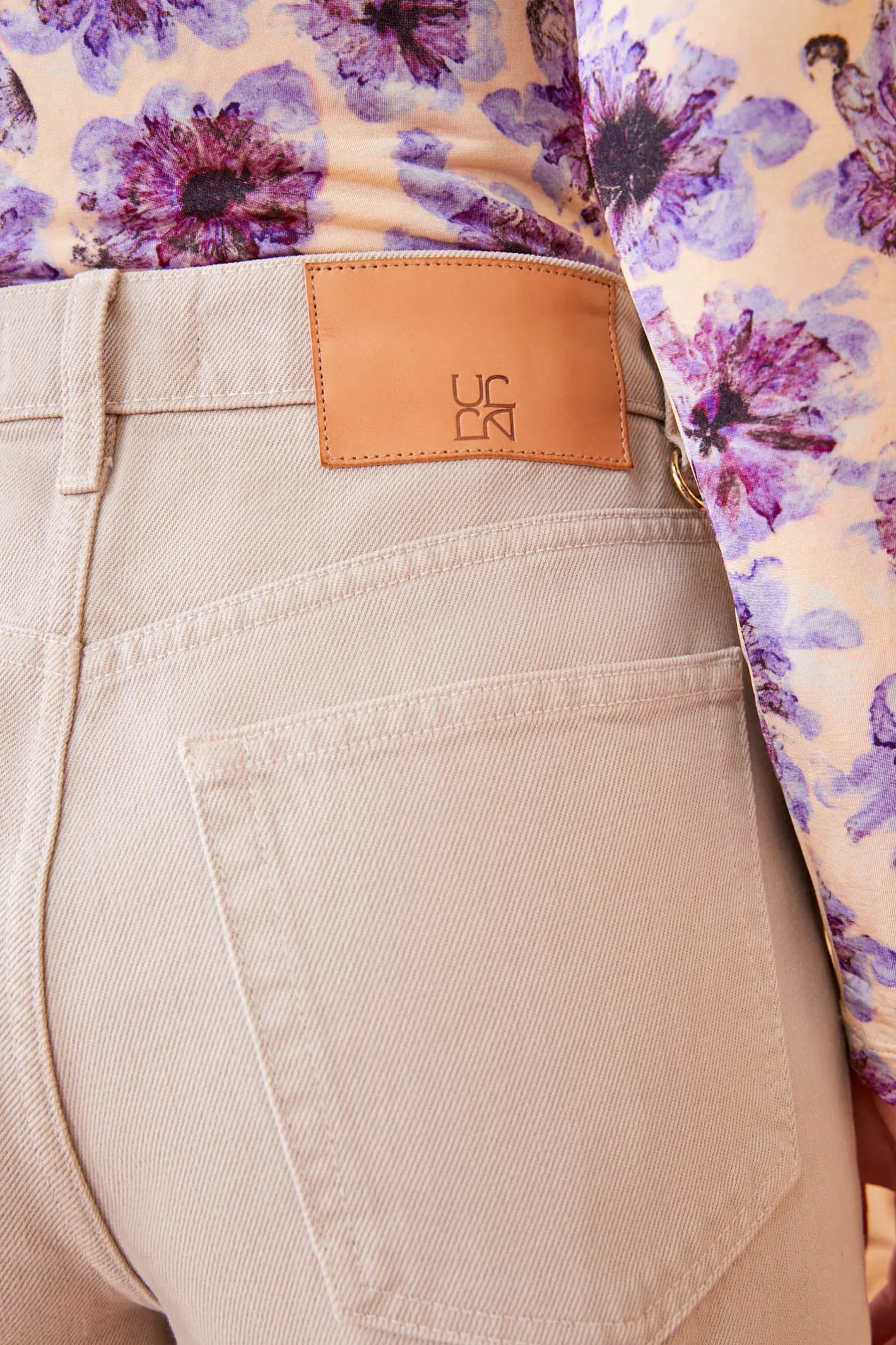 Ulla Johnson The Willow Jean< Denim